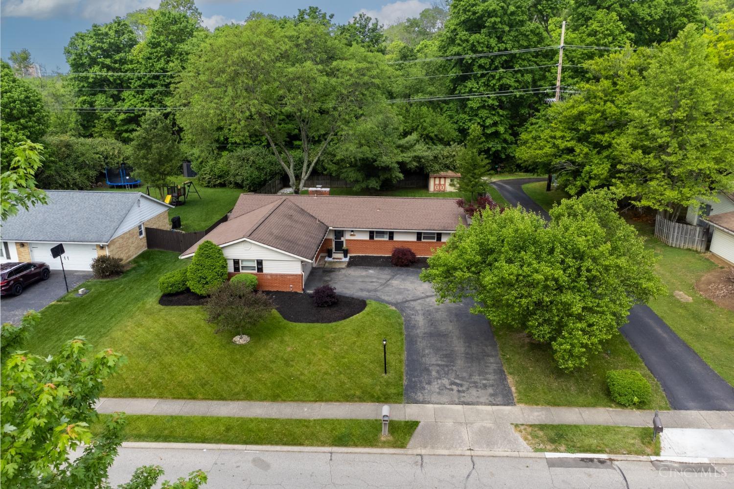 6061 Marshall Road Centerville, OH 45459 - Photo 35 of 36 Gallery Image 35