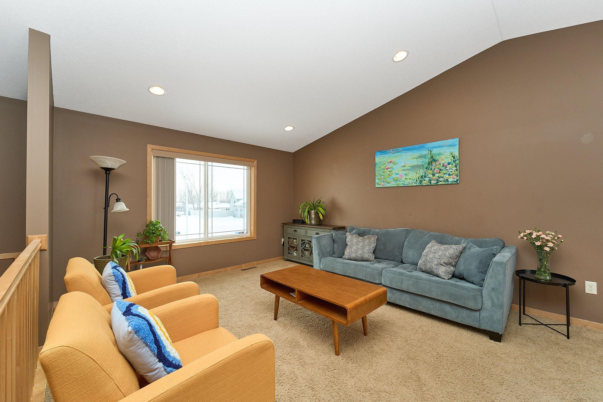3843 McIntosh Drive Northwest Rochester, MN 55901 - Photo 5 of 47 Gallery Image 5