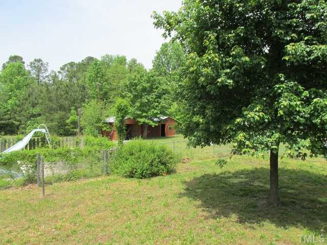 1923 Shaw Road Durham, NC 27704 - Photo 11 of 17 Back Yard