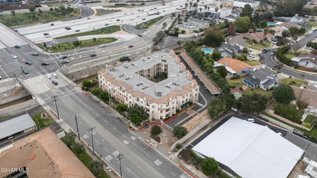 $429,900 | 130 South Barranca Avenue South, Unit 305, West Covina, CA 91791