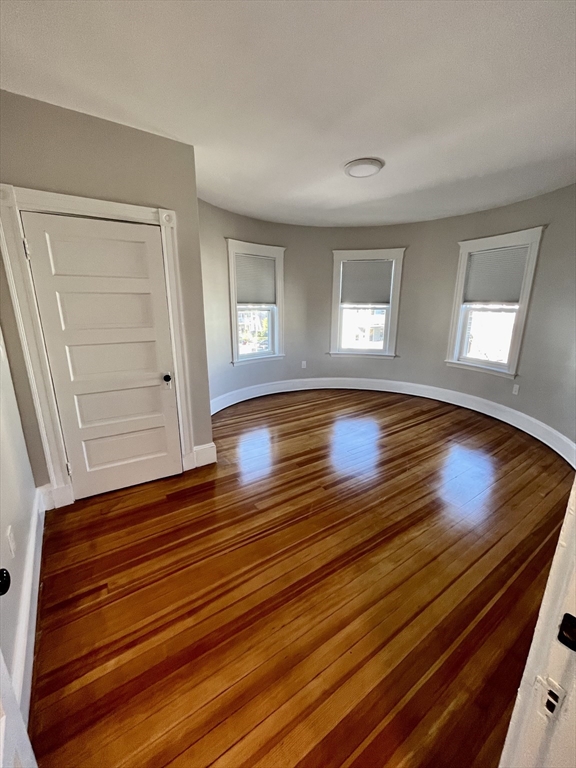 24 Howes Street, Unit 3 Boston, MA 02125 - Photo 4 of 15