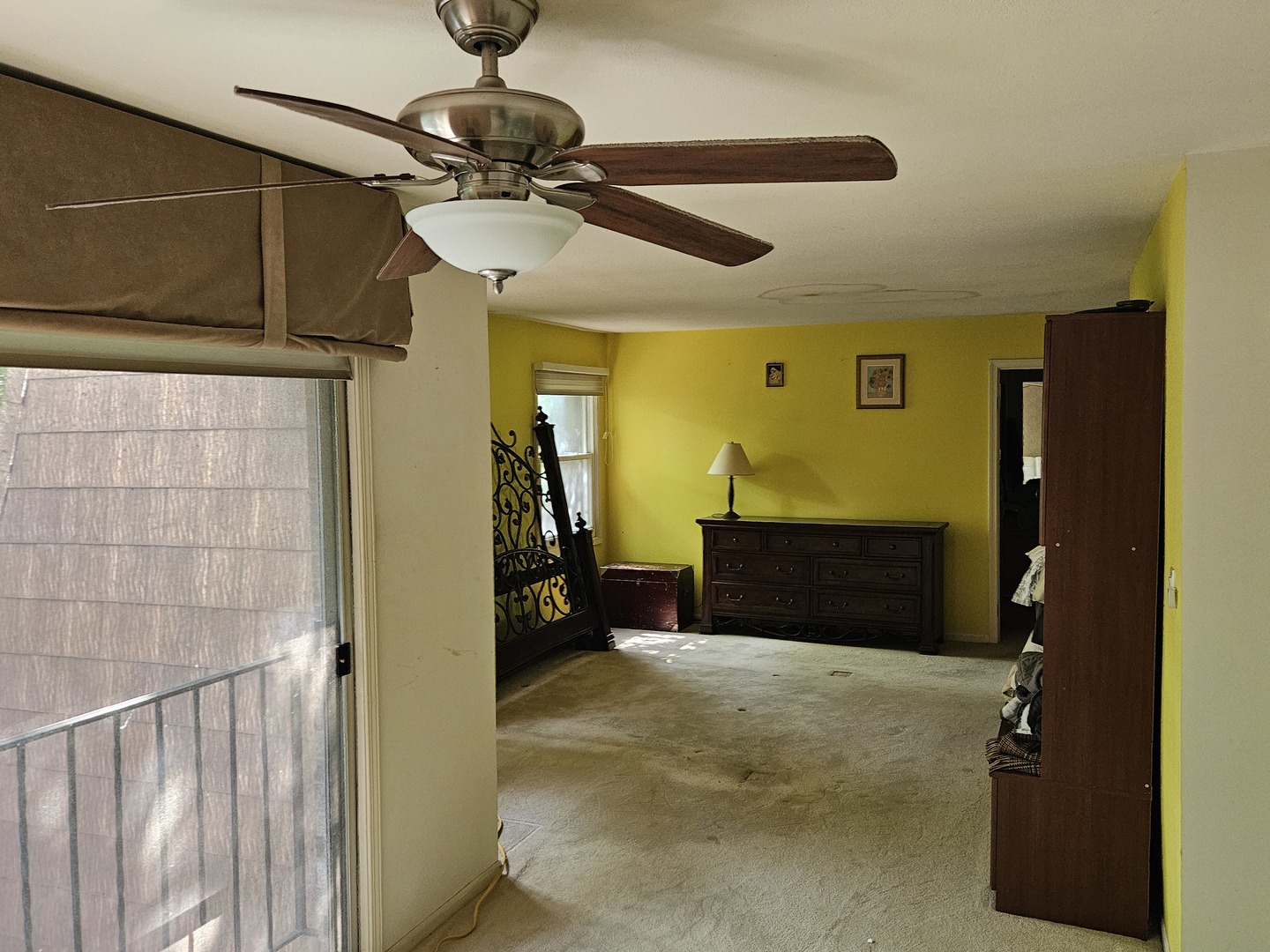 3912 Dundee Road Northbrook, IL 60062 - Photo 9 of 11