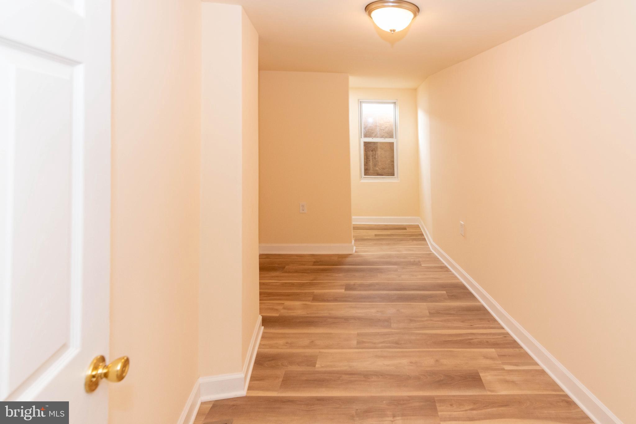 2000 Hollins Ferry Road Baltimore, MD 21230 - Photo 30 of 43 a view of a entryway