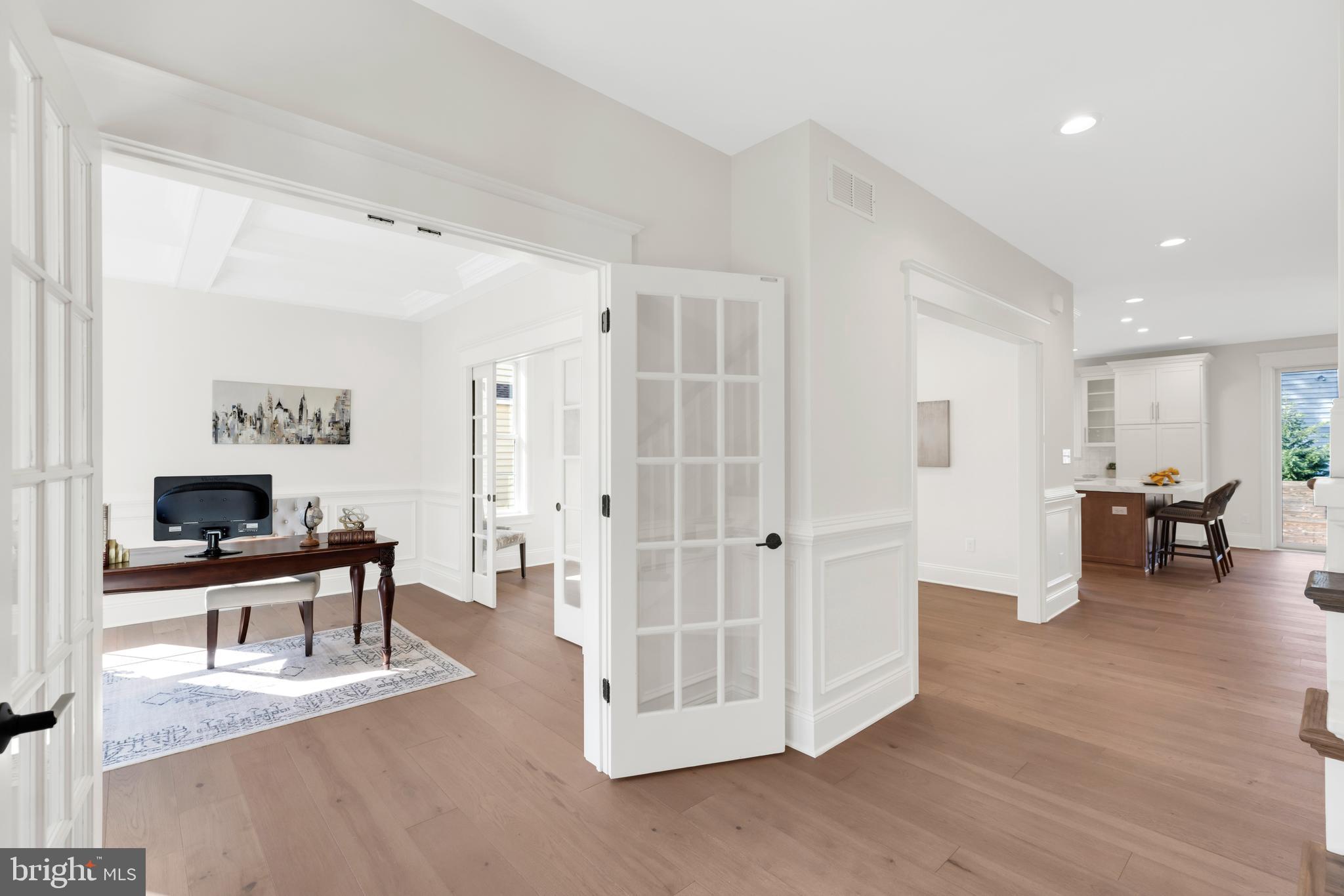 862 Longwood Circle Haddonfield, NJ 08033 - Photo 8 of 38