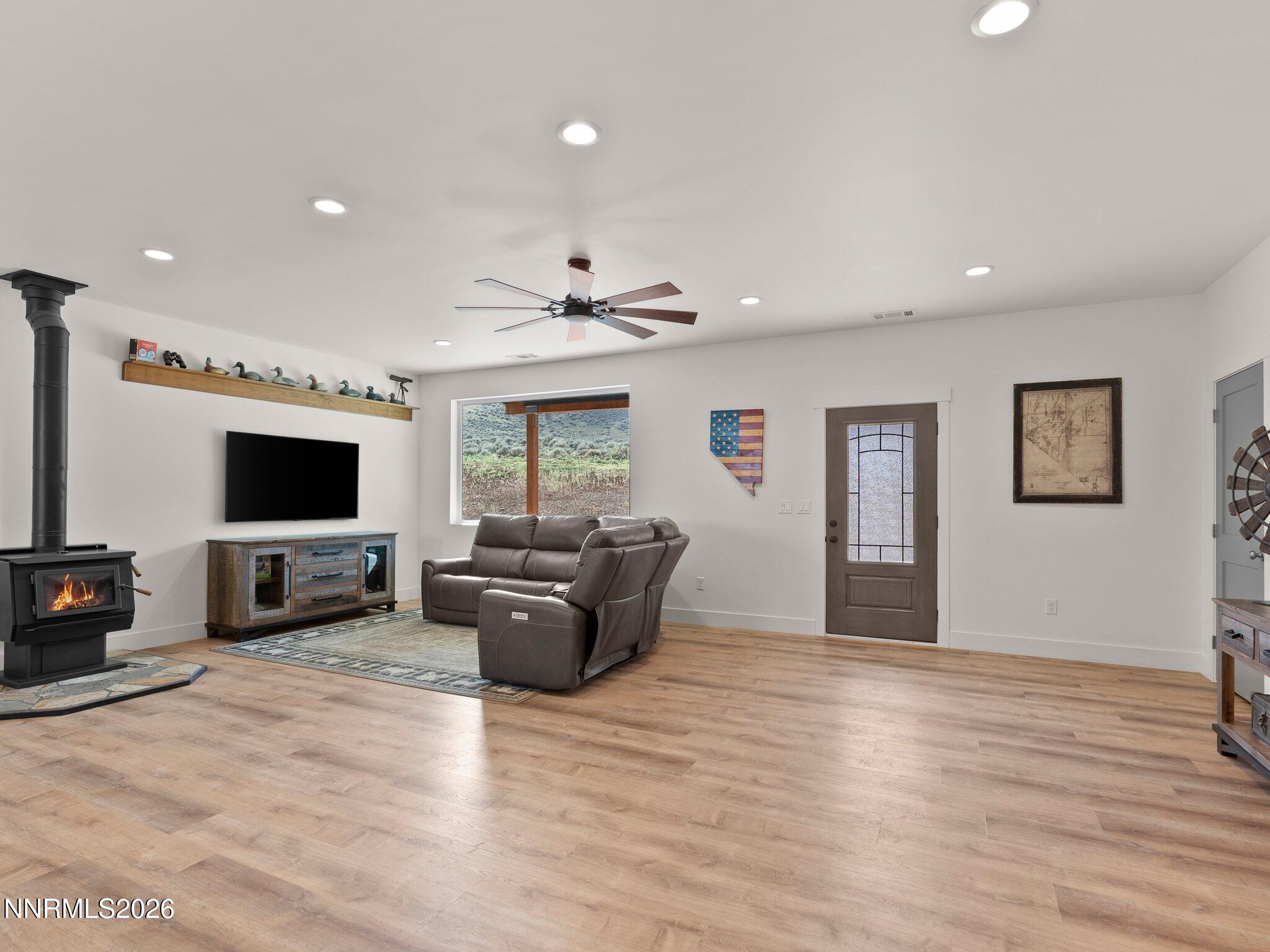 885 Serenity Place Reno, NV 89510 - Photo 10 of 59 885 Serenity Pl-112