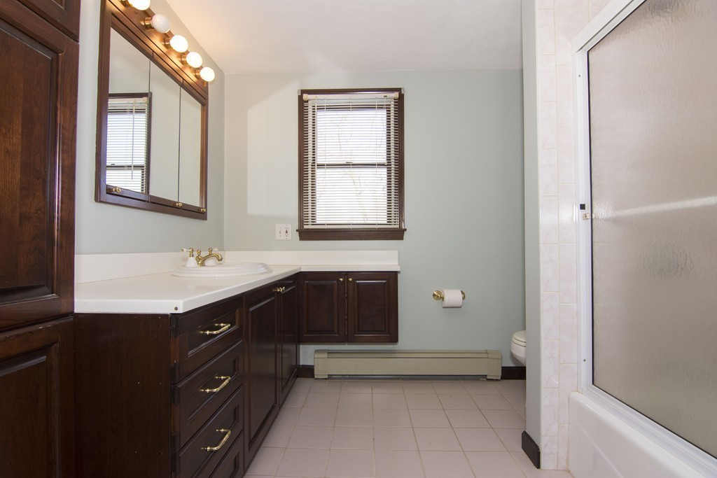 166 Laurel Street Melrose, MA 02176 - Photo 8 of 13