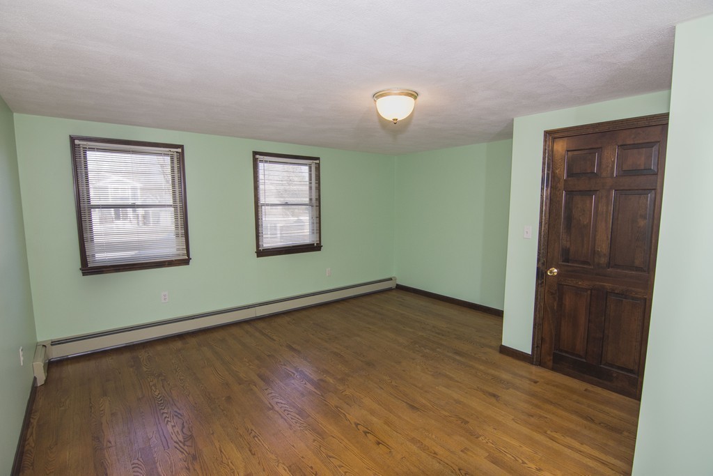 166 Laurel Street Melrose, MA 02176 - Photo 10 of 13