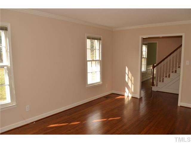 5908 Rondan Circle Raleigh, NC 27612 - Photo 4 of 25