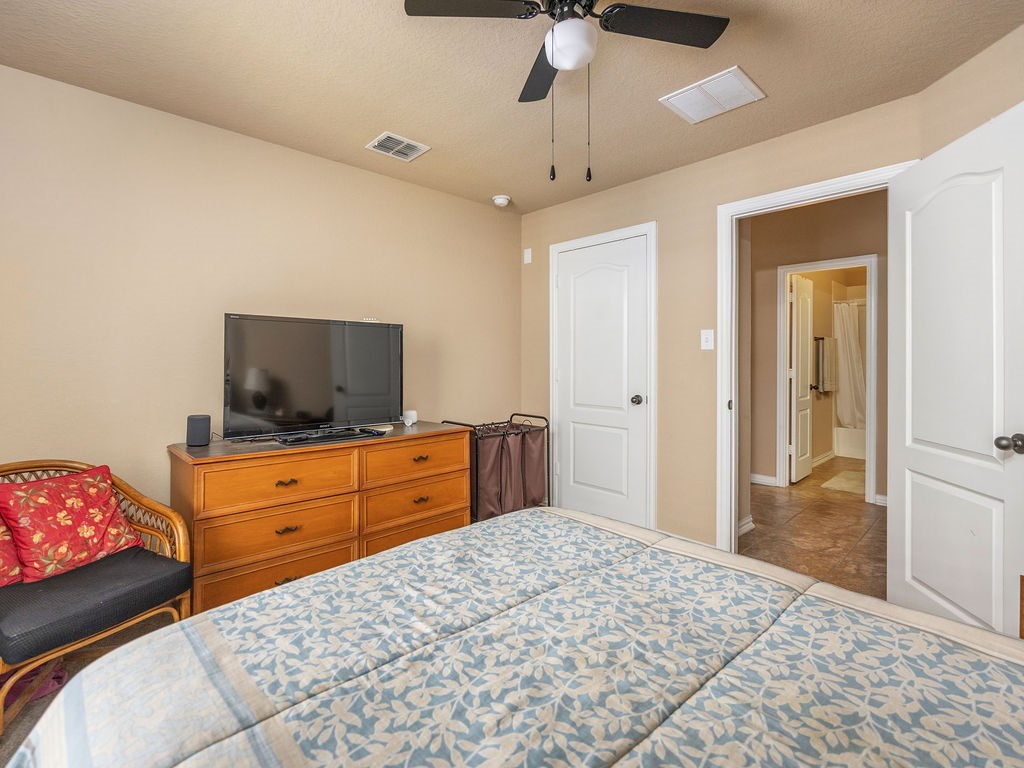 15810 Cardinal Point Selma, TX 78154 - Photo 4 of 21