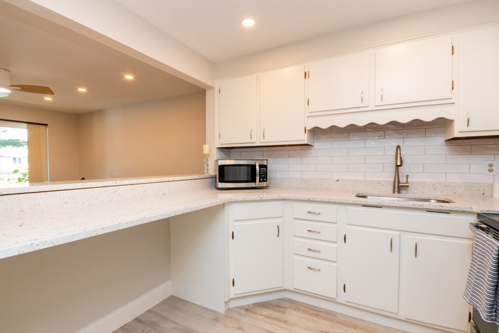 45 Oval Road, Unit 24 Quincy, MA 02170 - Photo 5 of 21 Gallery Image 5