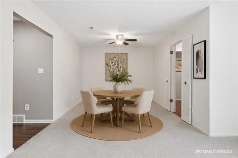 $250,000 | 6634 West 109th Street, Unit F, Overland Park, KS 66211