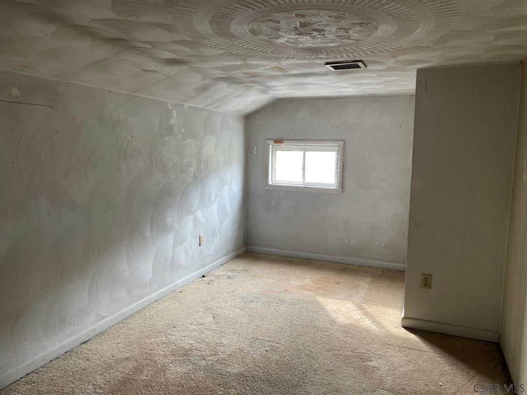 735 R Cooper Avenue Johnstown, PA 15906 - Photo 8 of 12