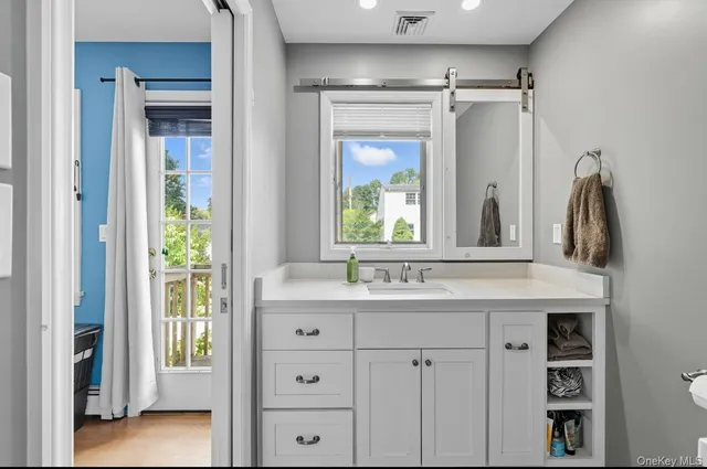 $899,000 | 12 Crestview Drive, White Plains, NY 10604