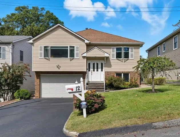 $899,000 | 12 Crestview Drive, White Plains, NY 10604