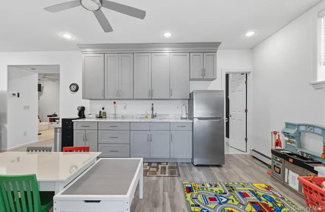 $899,000 | 12 Crestview Drive, White Plains, NY 10604