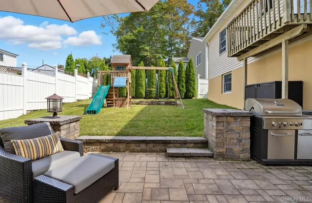 $899,000 | 12 Crestview Drive, White Plains, NY 10604