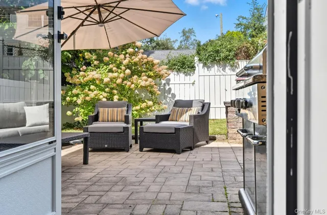 $899,000 | 12 Crestview Drive, White Plains, NY 10604