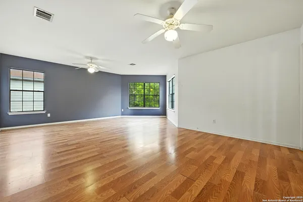 $265,000 | 481 Whispering Hlw, Kyle, TX 78640