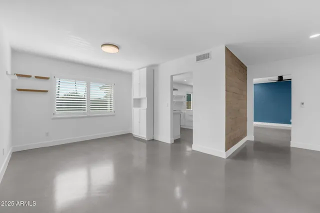 $549,900 | 1739 West Banff Ln., Phoenix, AZ 85023