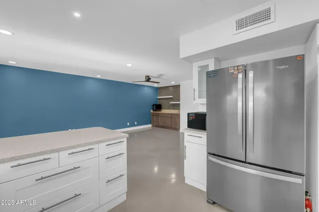 $549,900 | 1739 West Banff Ln., Phoenix, AZ 85023