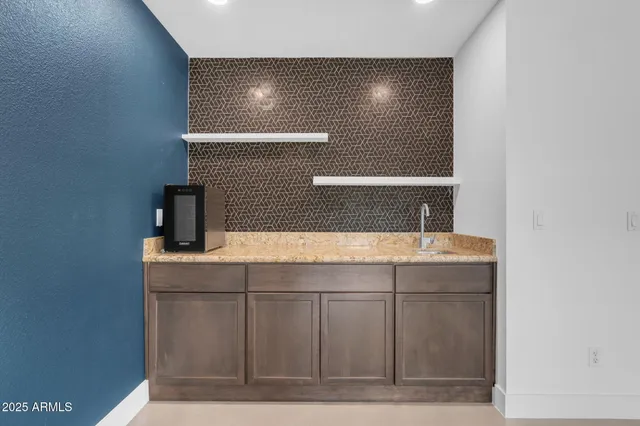 $549,900 | 1739 West Banff Ln., Phoenix, AZ 85023