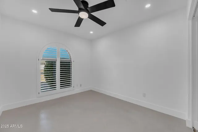 $549,900 | 1739 West Banff Ln., Phoenix, AZ 85023