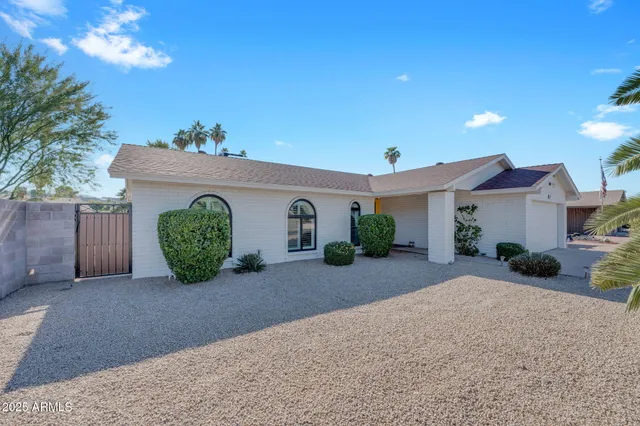 $549,900 | 1739 West Banff Ln., Phoenix, AZ 85023