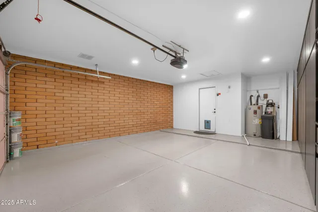 $549,900 | 1739 West Banff Ln., Phoenix, AZ 85023