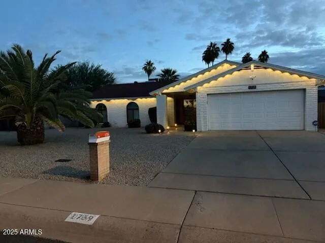 $549,900 | 1739 West Banff Ln., Phoenix, AZ 85023