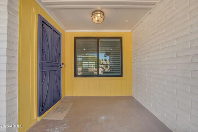 $549,900 | 1739 West Banff Ln., Phoenix, AZ 85023