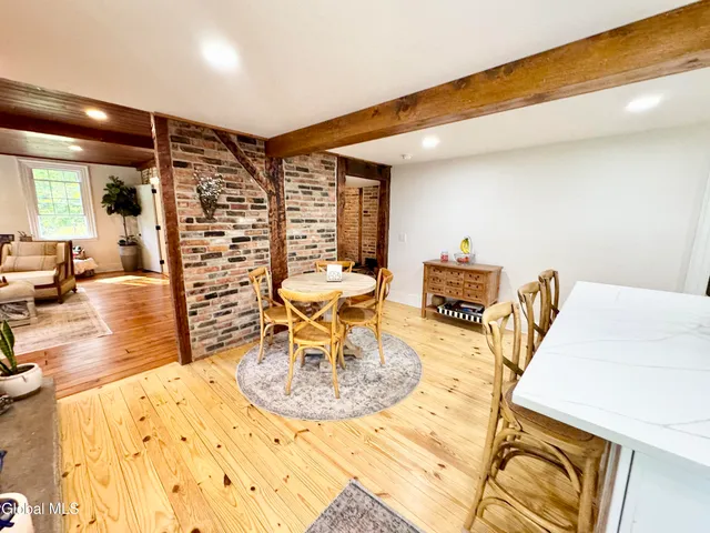 $3,500 | 675 Mac Elroy Road, Clifton Park, NY 12019