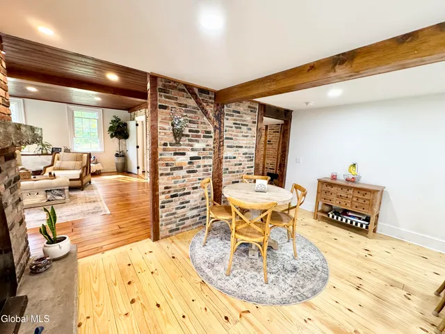 $3,500 | 675 Mac Elroy Road, Clifton Park, NY 12019