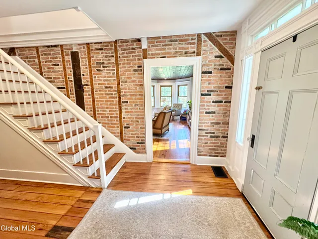 $3,500 | 675 Mac Elroy Road, Clifton Park, NY 12019