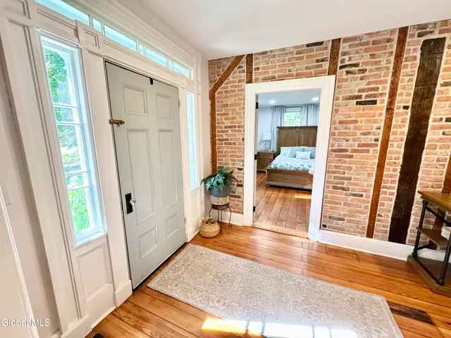 $3,500 | 675 Mac Elroy Road, Clifton Park, NY 12019