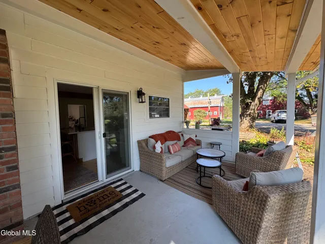 $3,500 | 675 Mac Elroy Road, Clifton Park, NY 12019