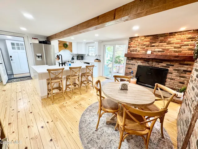 $3,500 | 675 Mac Elroy Road, Clifton Park, NY 12019