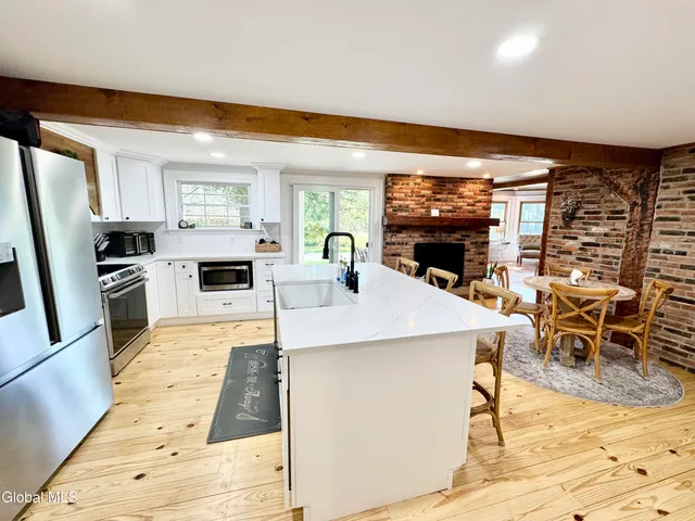 $3,500 | 675 Mac Elroy Road, Clifton Park, NY 12019