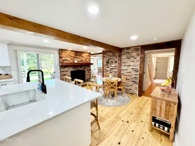 $3,500 | 675 Mac Elroy Road, Clifton Park, NY 12019