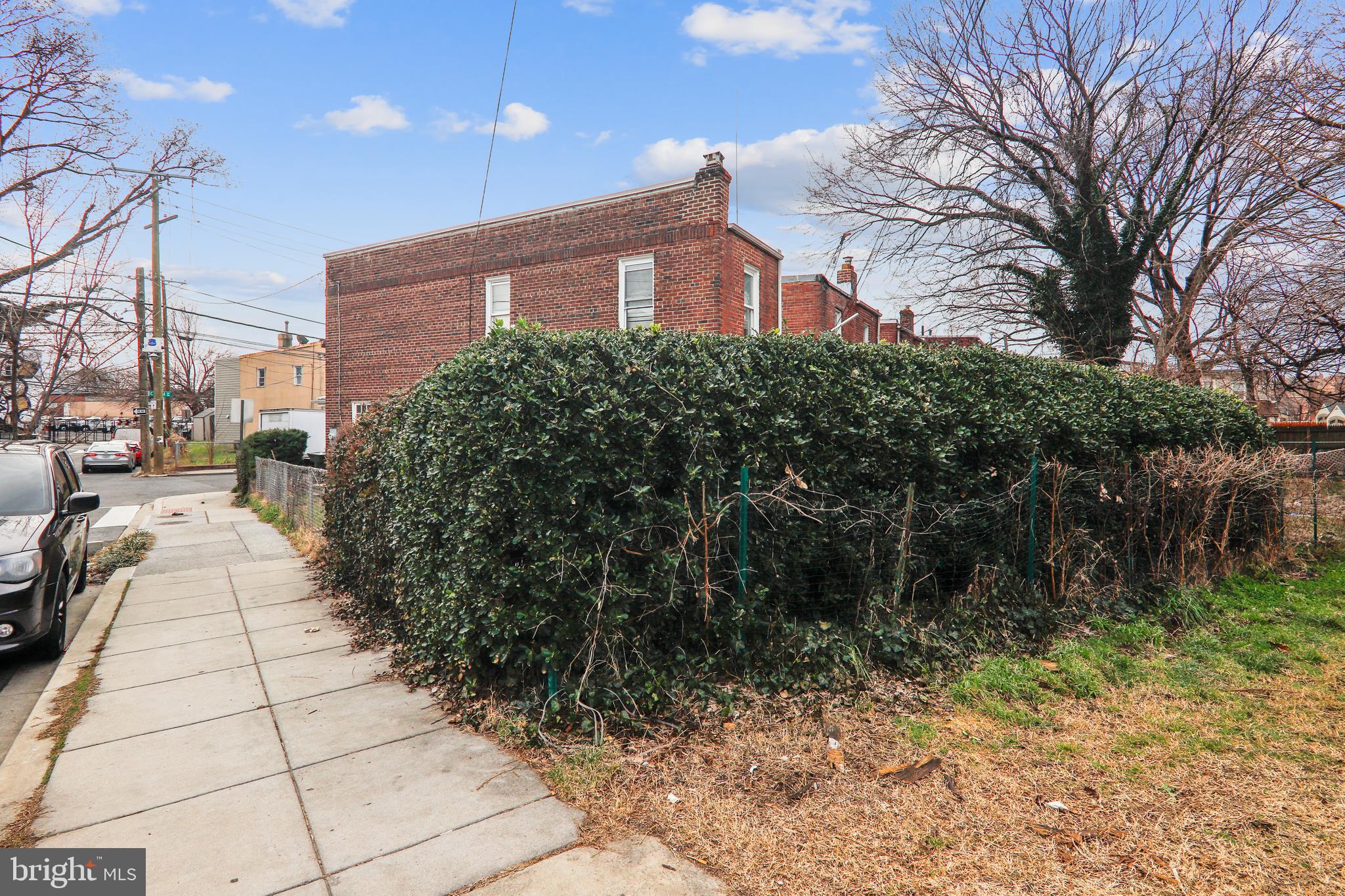 1850 Capitol Avenue Northeast Washington, DC 20002 - Photo 4 of 14