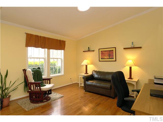 1208 Shackleton Road Apex, NC 27502 - Photo 4 of 25 Gallery Image 4