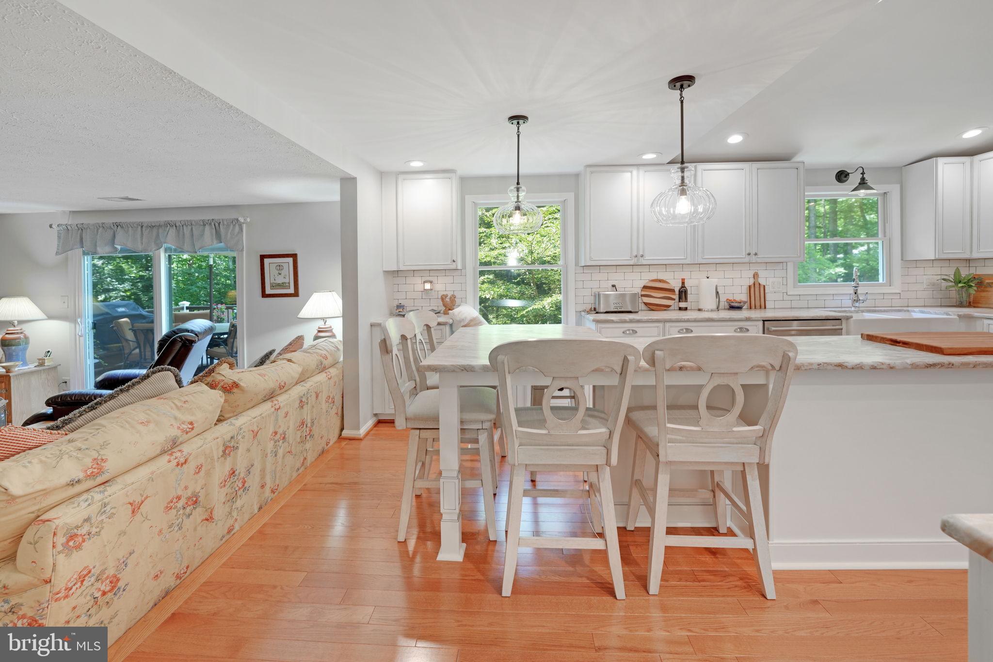 7590 Vogels Way Springfield, VA 22153 - Photo 13 of 60