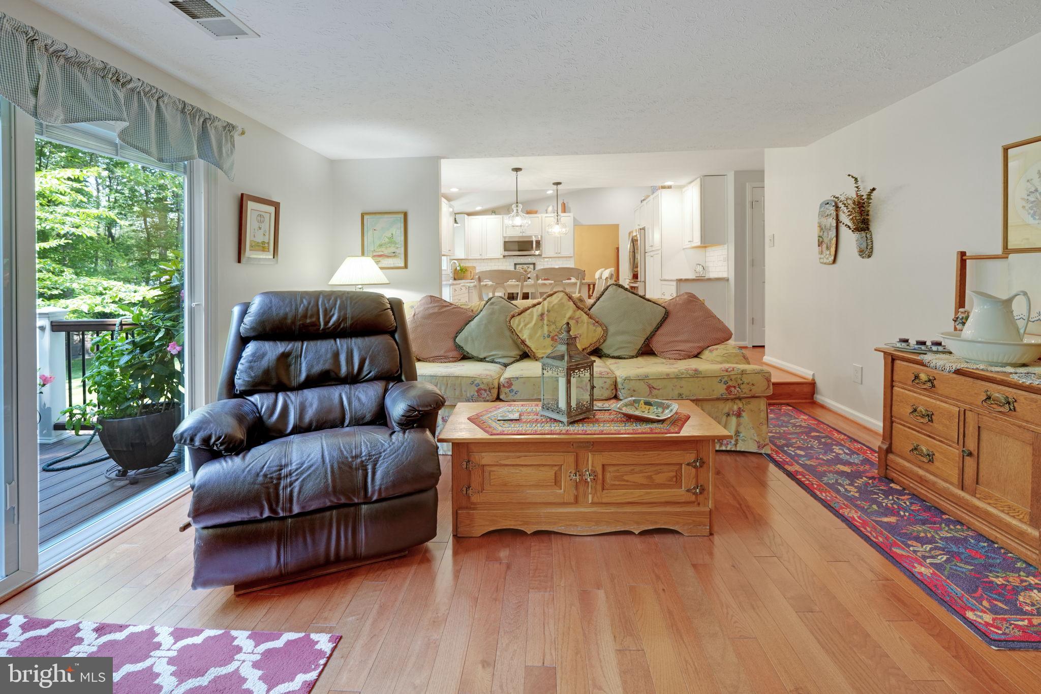 7590 Vogels Way Springfield, VA 22153 - Photo 22 of 60