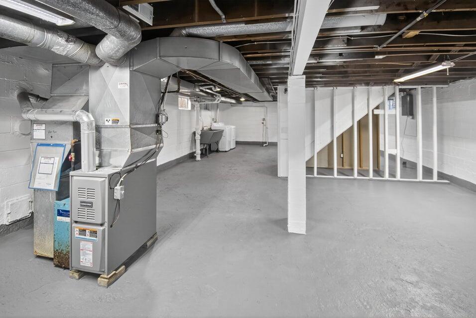 1214 Illinois Street Racine, WI 53405 - Photo 19 of 21 20251028174130111146000000-o