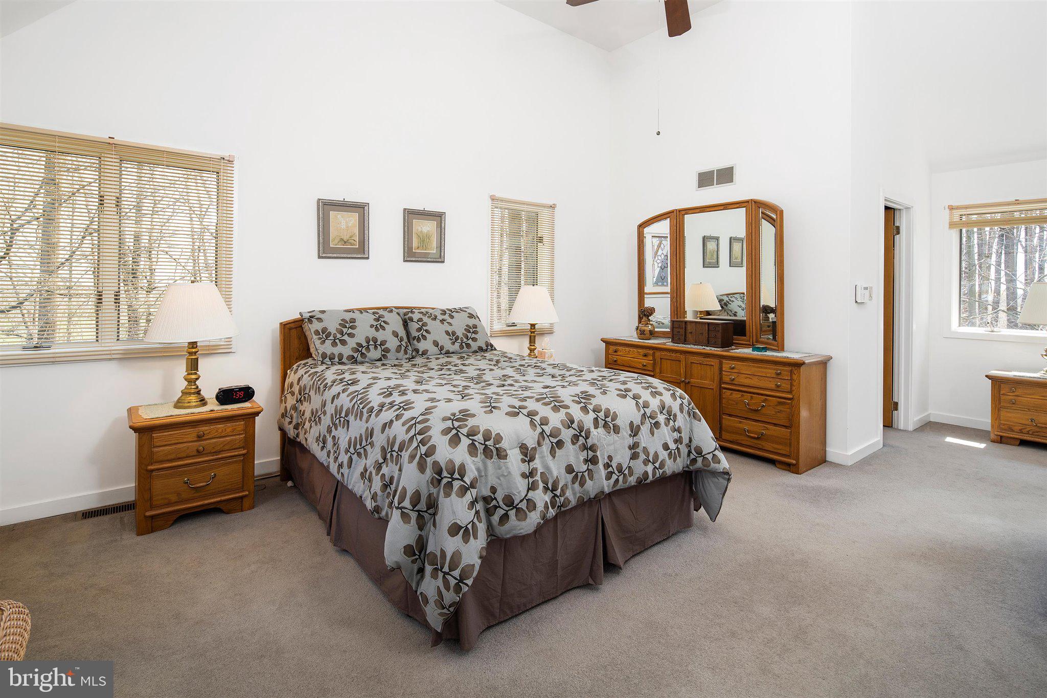 100 Woosamonsa Road Pennington, NJ 08534 - Photo 22 of 38