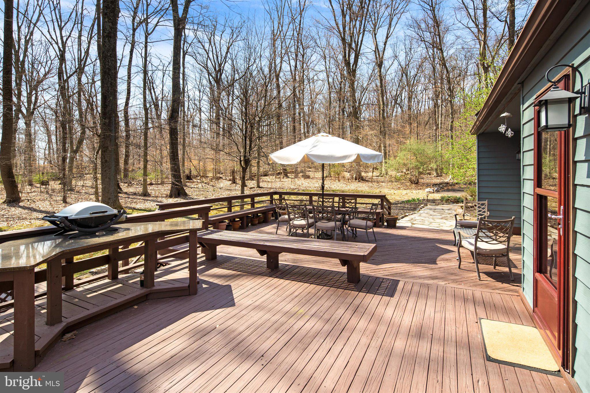 100 Woosamonsa Road Pennington, NJ 08534 - Photo 32 of 38