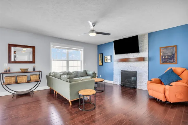 $415,000 | 3810 Obsidian Drive, Champaign, IL 61822