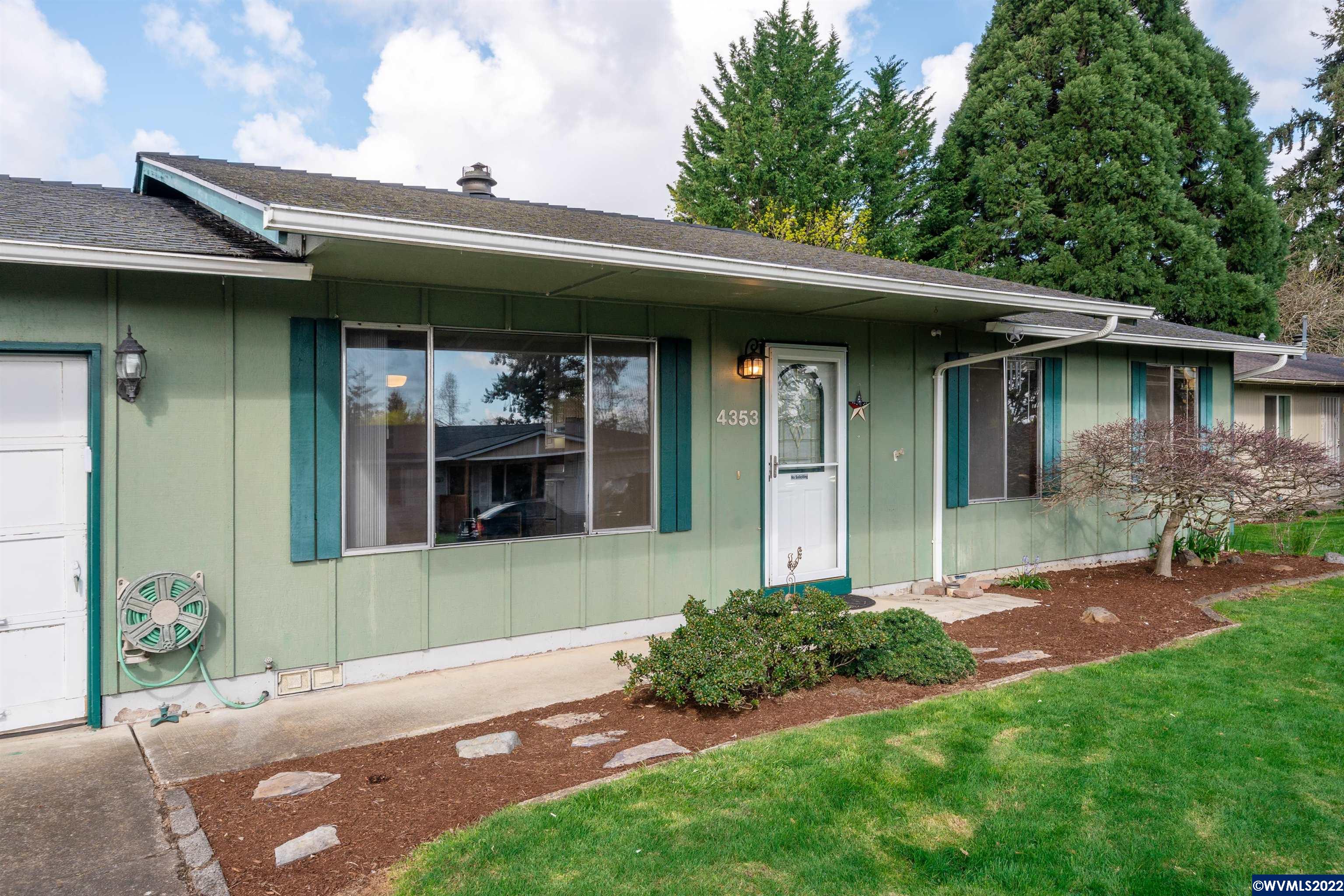 4353 Burlington Loop Northeast Salem, OR 97305 - Photo 8 of 41