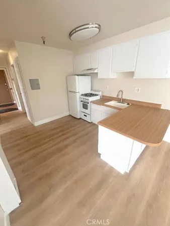 $2,345 | 147 Avenida Serra, Unit 113, San Clemente, CA 92672