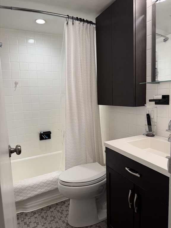 100 Lanark Road, Unit 1 Boston, MA 02135 - Photo 9 of 17