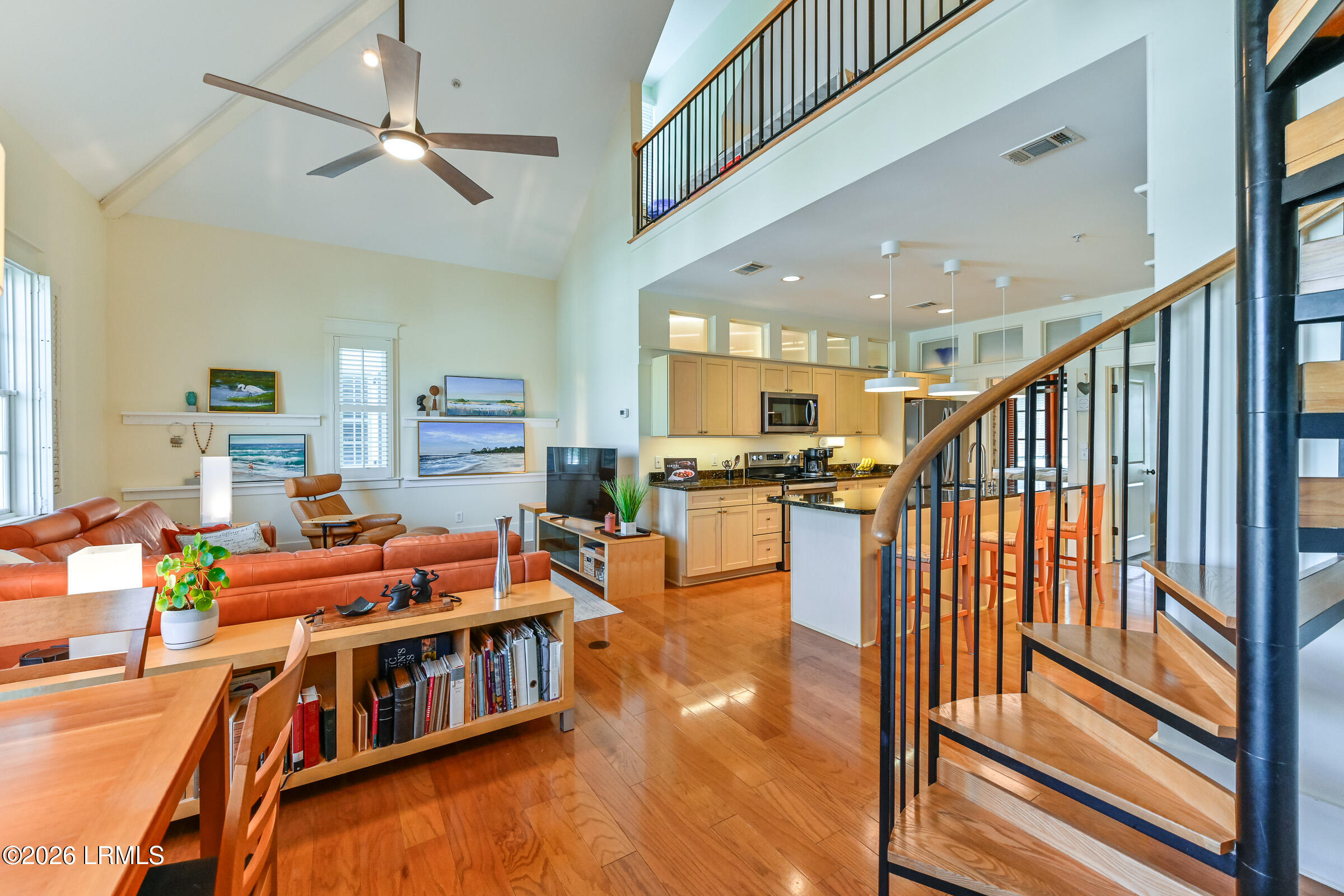 2 Abbey Row, Unit 3A Beaufort, SC 29906 - Photo 6 of 60 2 Abbey Row Unit 3A-12